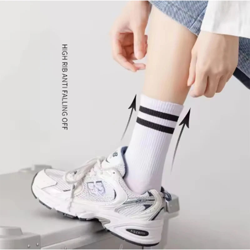3 Pairs of Striped Cotton Socks Sweat Wicking Breathable Comfortable Sports Socks Simple and Versatile Mid Tube Socks