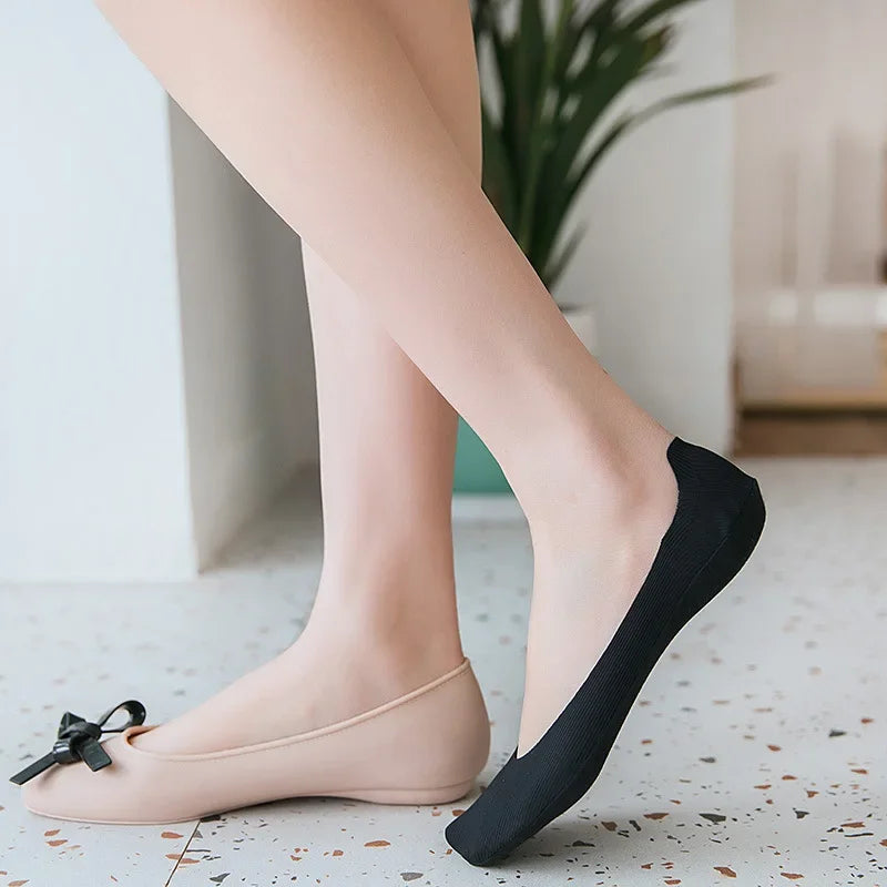 Women's Socks Summer Cotton Thin Ship's Socks Shallow Mouth Solid Color Stockings Match High-Heeled Shoes Hot Day Must Wear